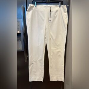New NWT Tahari white pants with cute slit at the back of the heel size 14